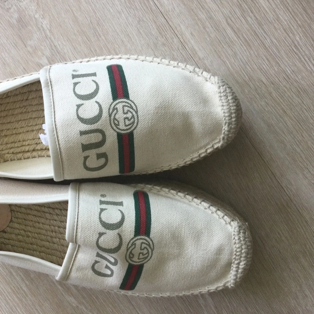 Gucci cream canvas